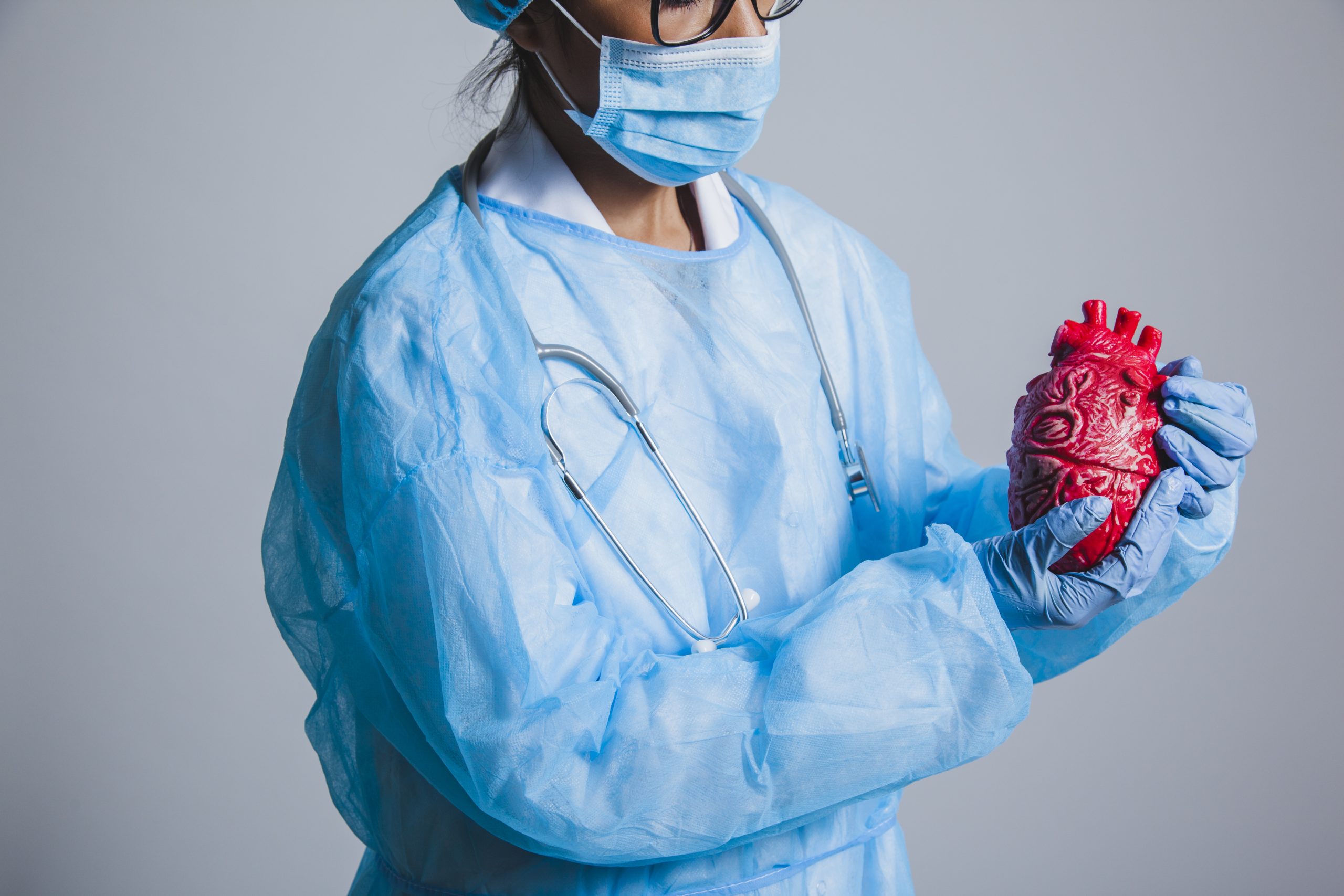 ¿En qué número de orden terminó la especialidad de Cirugía Cardiovascular en el MIR?